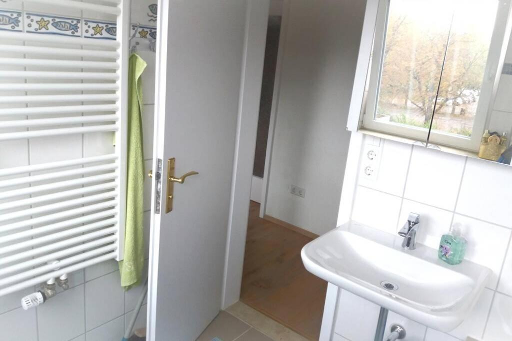 Neue, Helle Wohnung In Ludwigsburg, Nah Am Schloss Kültér fotó